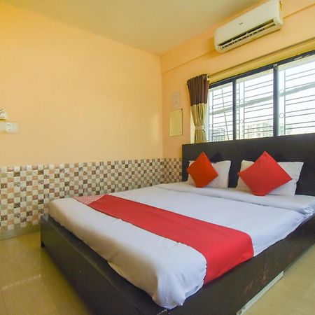 Hotel O Regal Inn 加尔各答 外观 照片