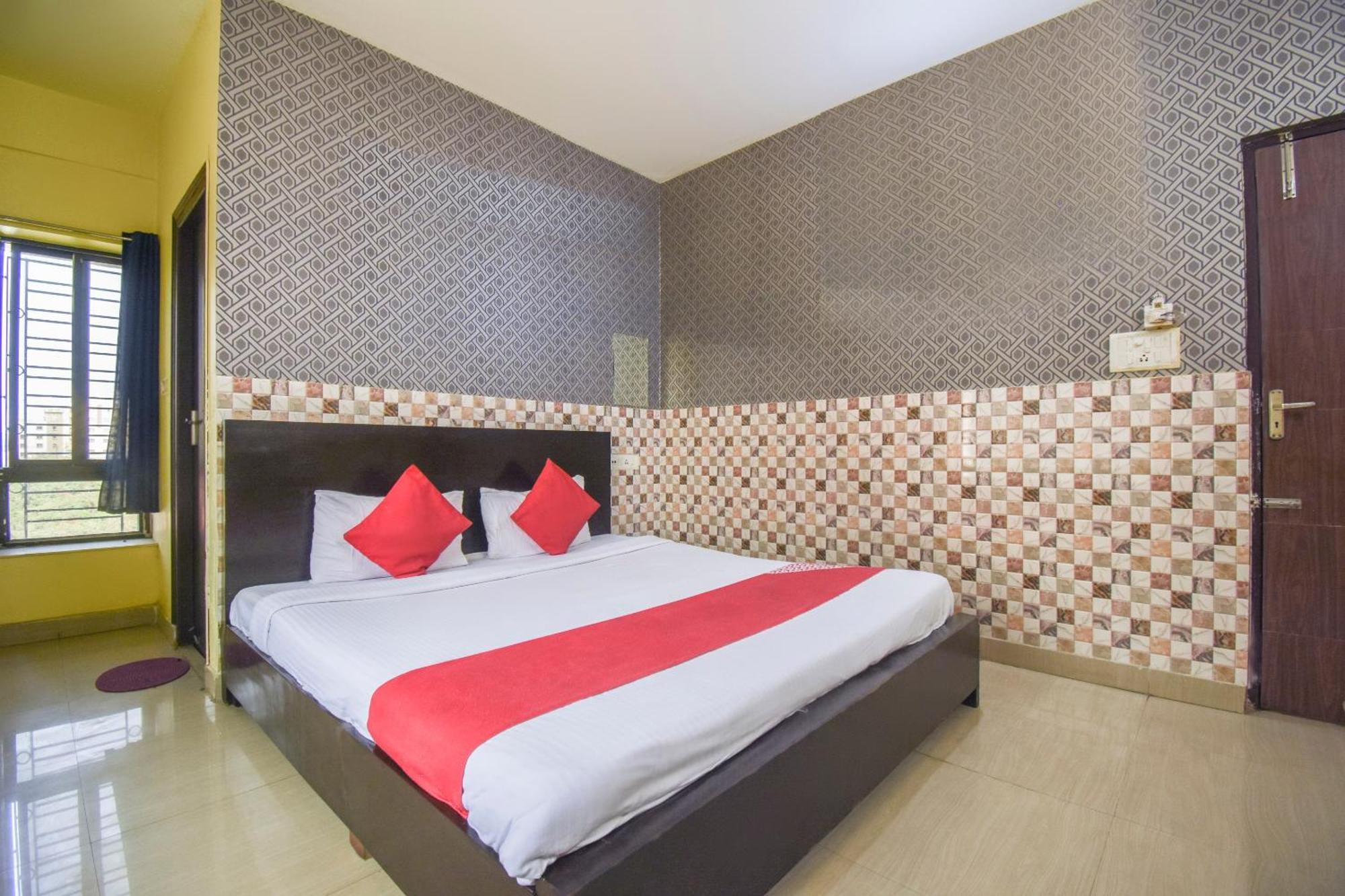 Hotel O Regal Inn 加尔各答 外观 照片